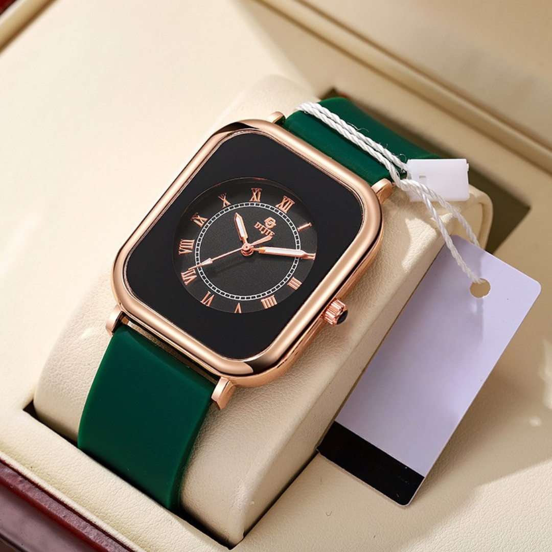 Auréline Amoura Watch