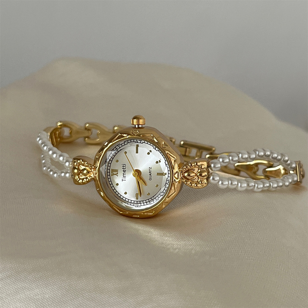 Elvaris Jewel Watch