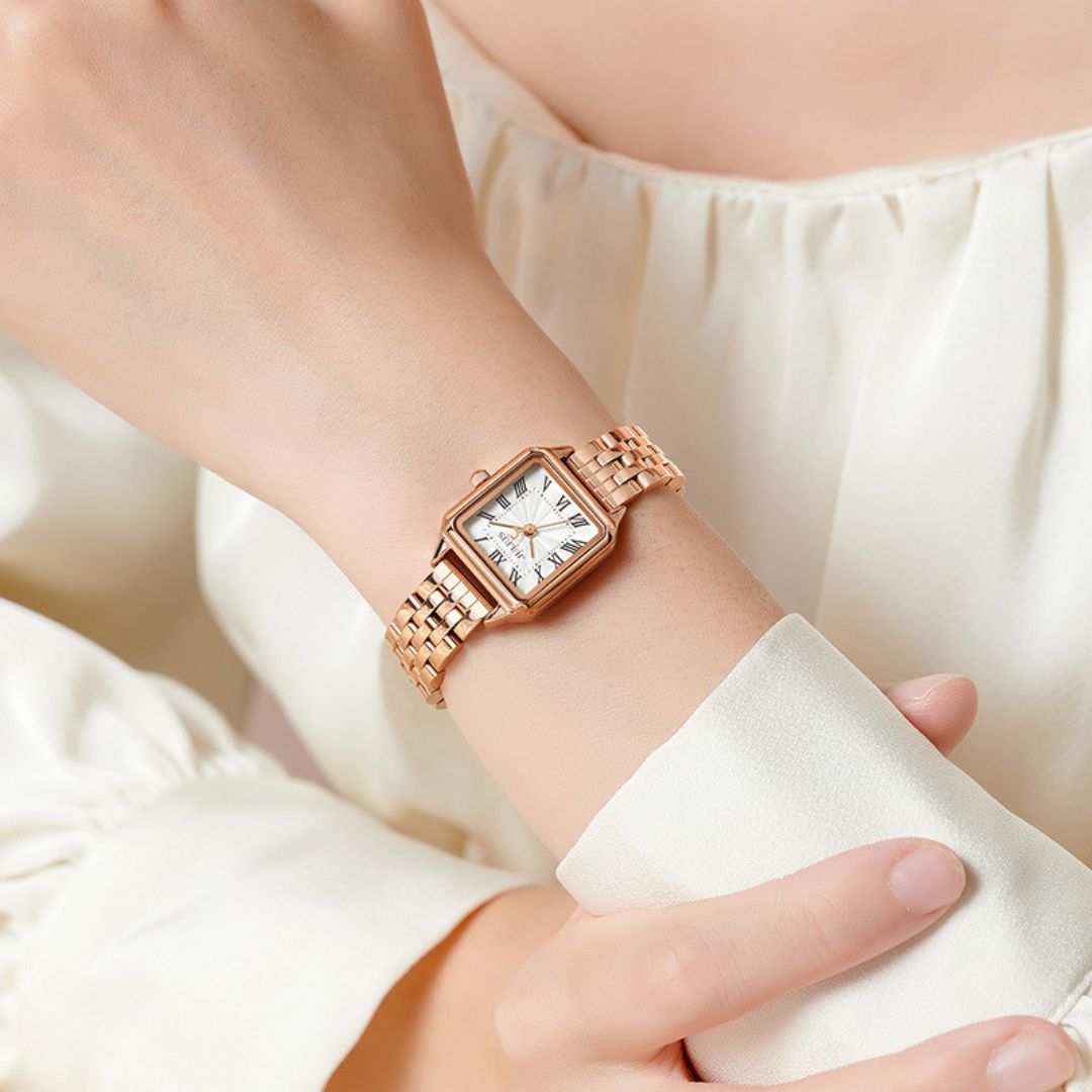 Amélie Dawn Watch