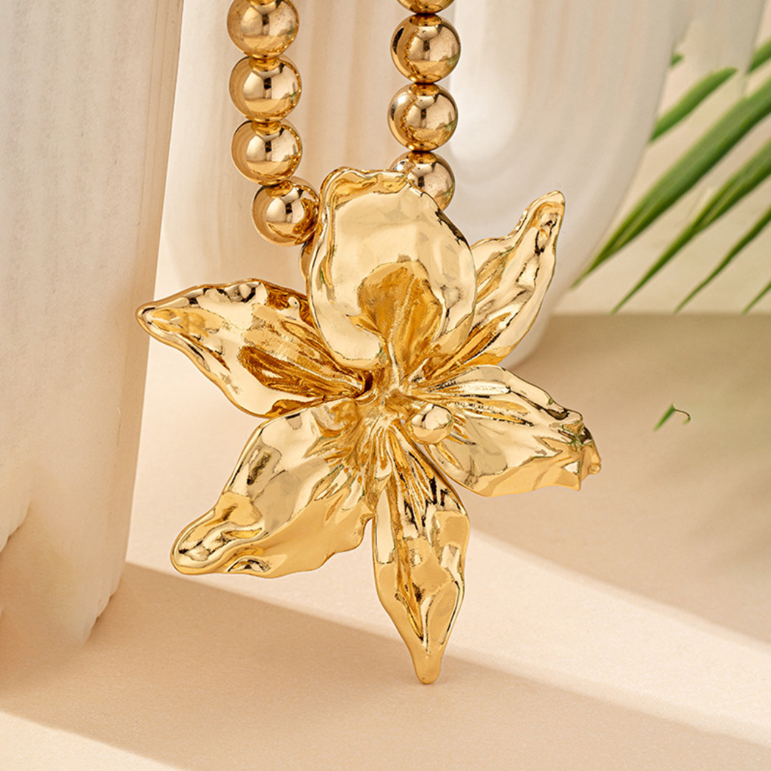 Halo Brume Necklace