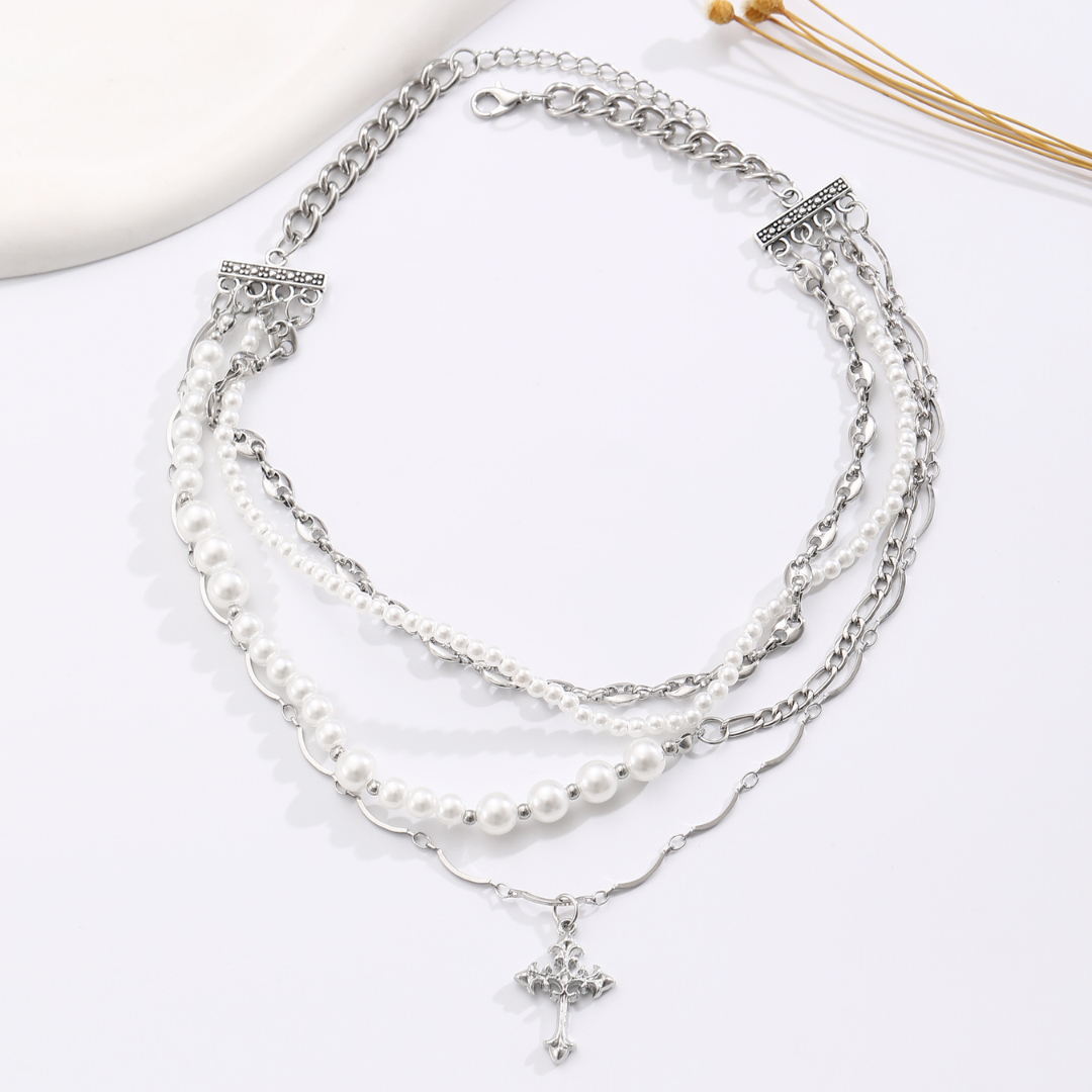 Belle Éclat Necklace