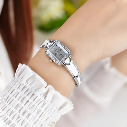 Aveline Horizon Watch