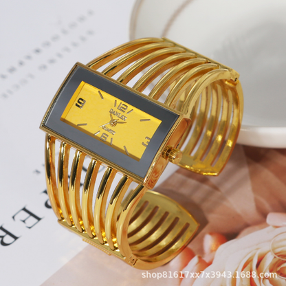 Amaranthe Velours Watch