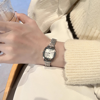 Avelisse Monarque Watch