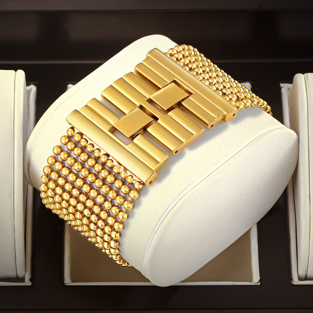 Marovique Watch