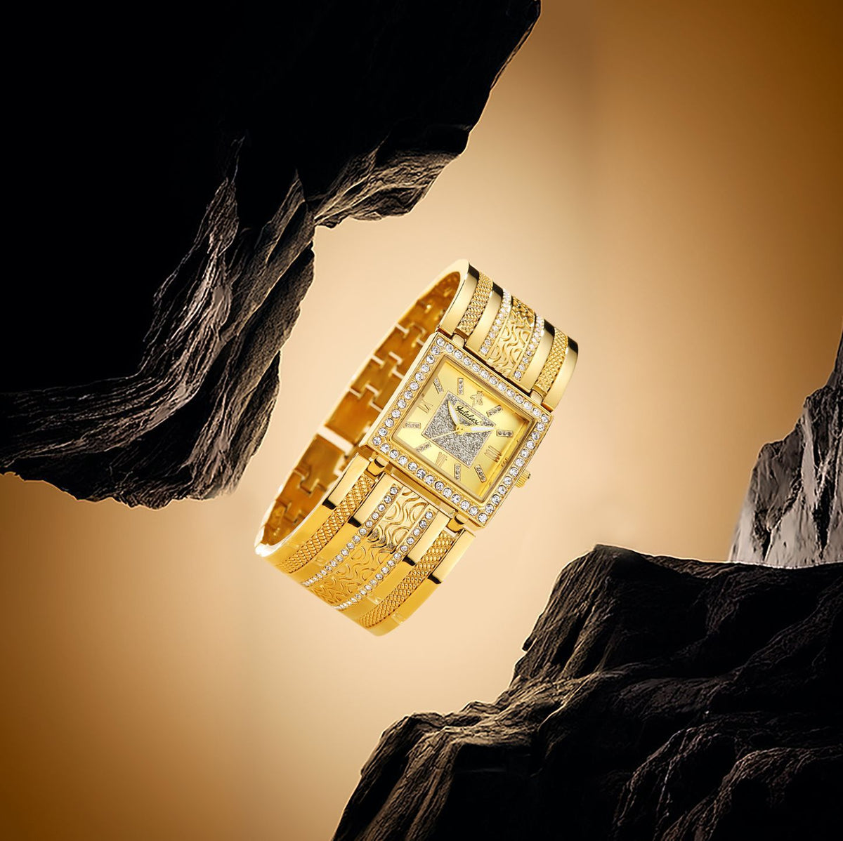 Lunaroque Watch