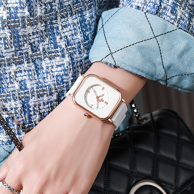 Auréline Amoura Watch